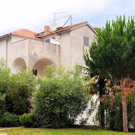 Tri Srca & Bed & Breakfast