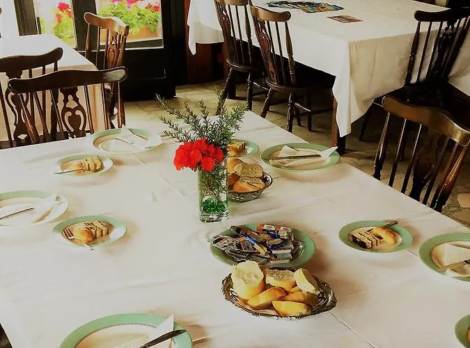 Tri Srca & 3* Funtana